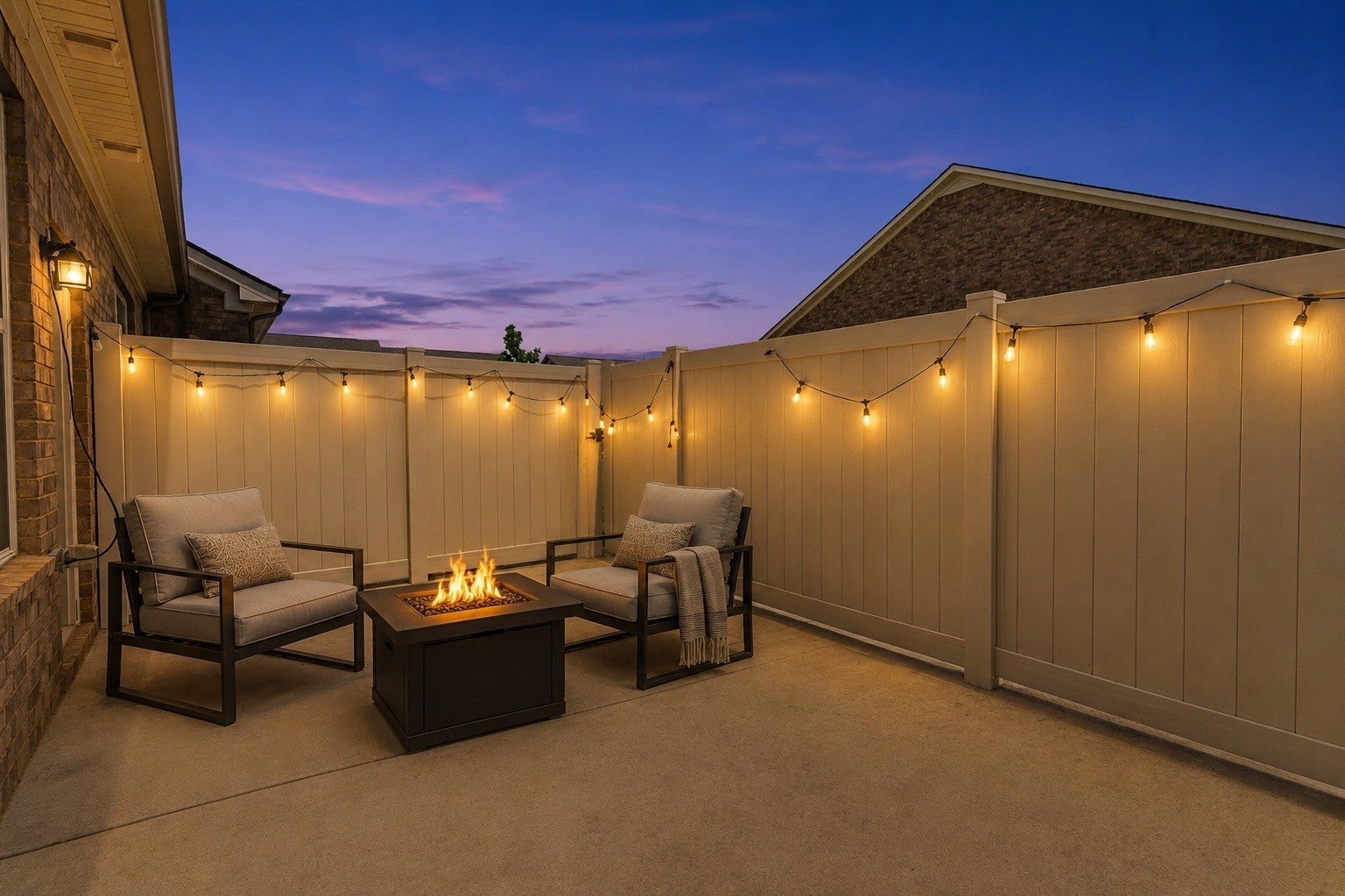 2108 Halfmoon Way
