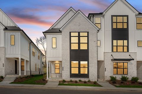 2060 Conductor Ln Thompsons Station TN 37179