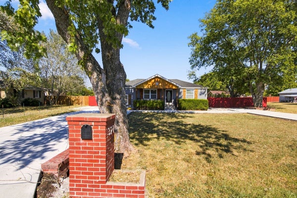 321 BRECKINRIDGE DR, SMYRNA, TN 37167 - Image efdde2ba0cf499f4f0cd22d19e6d6f1c/473484034