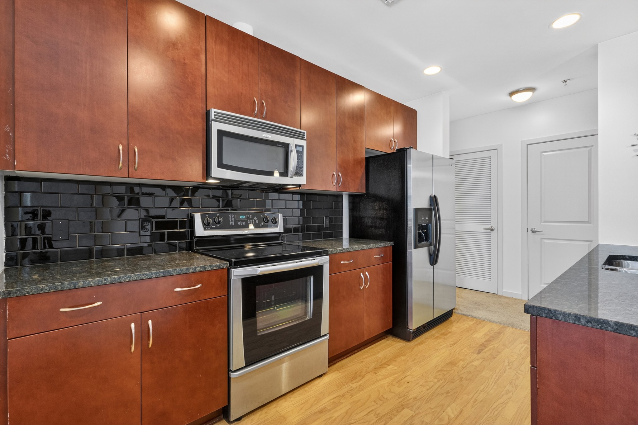 301 Demonbreun St 1506