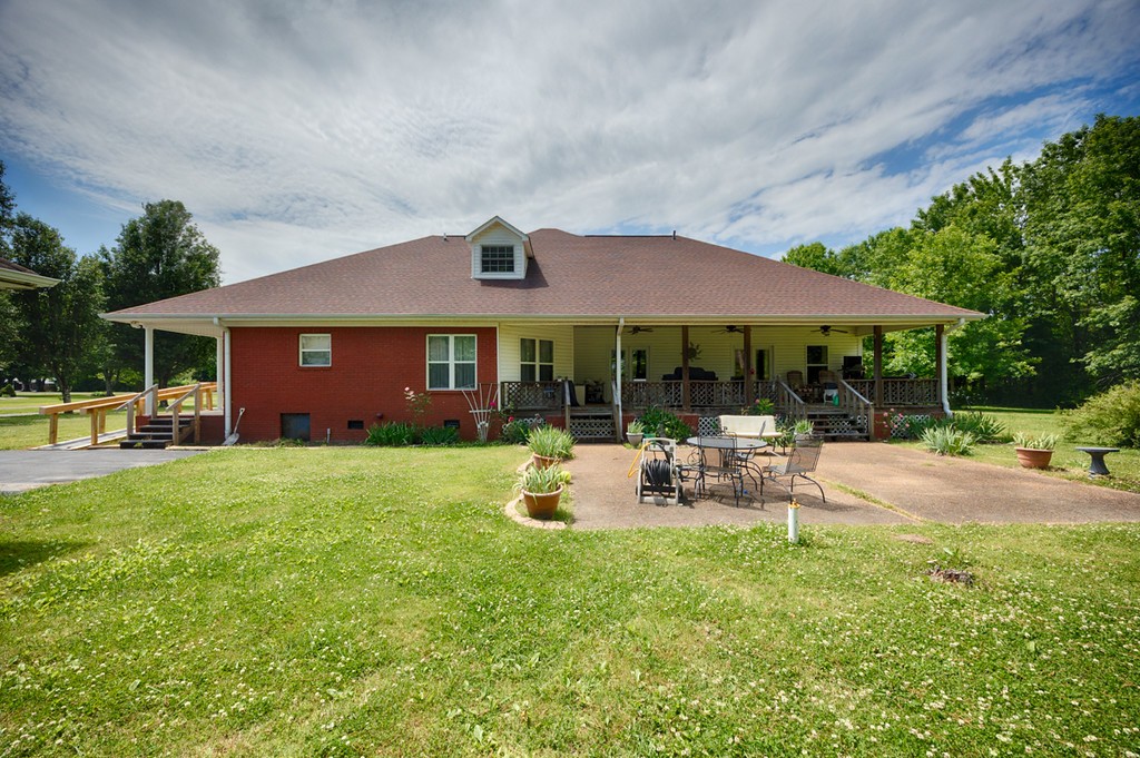 84 Scott Orchard Rd