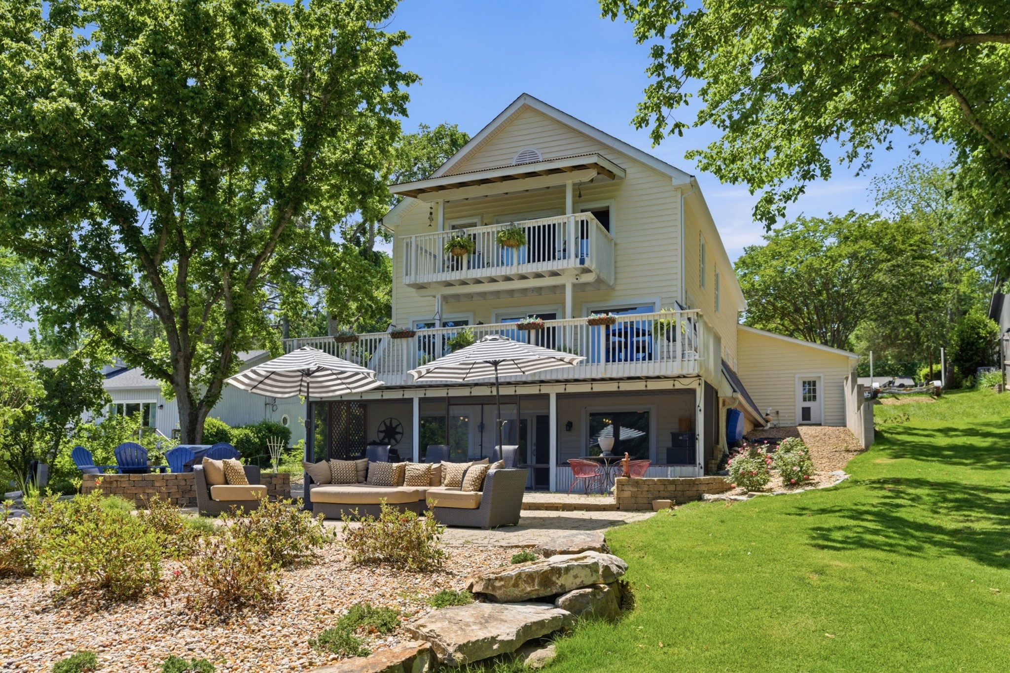 135 Keenan Ln
