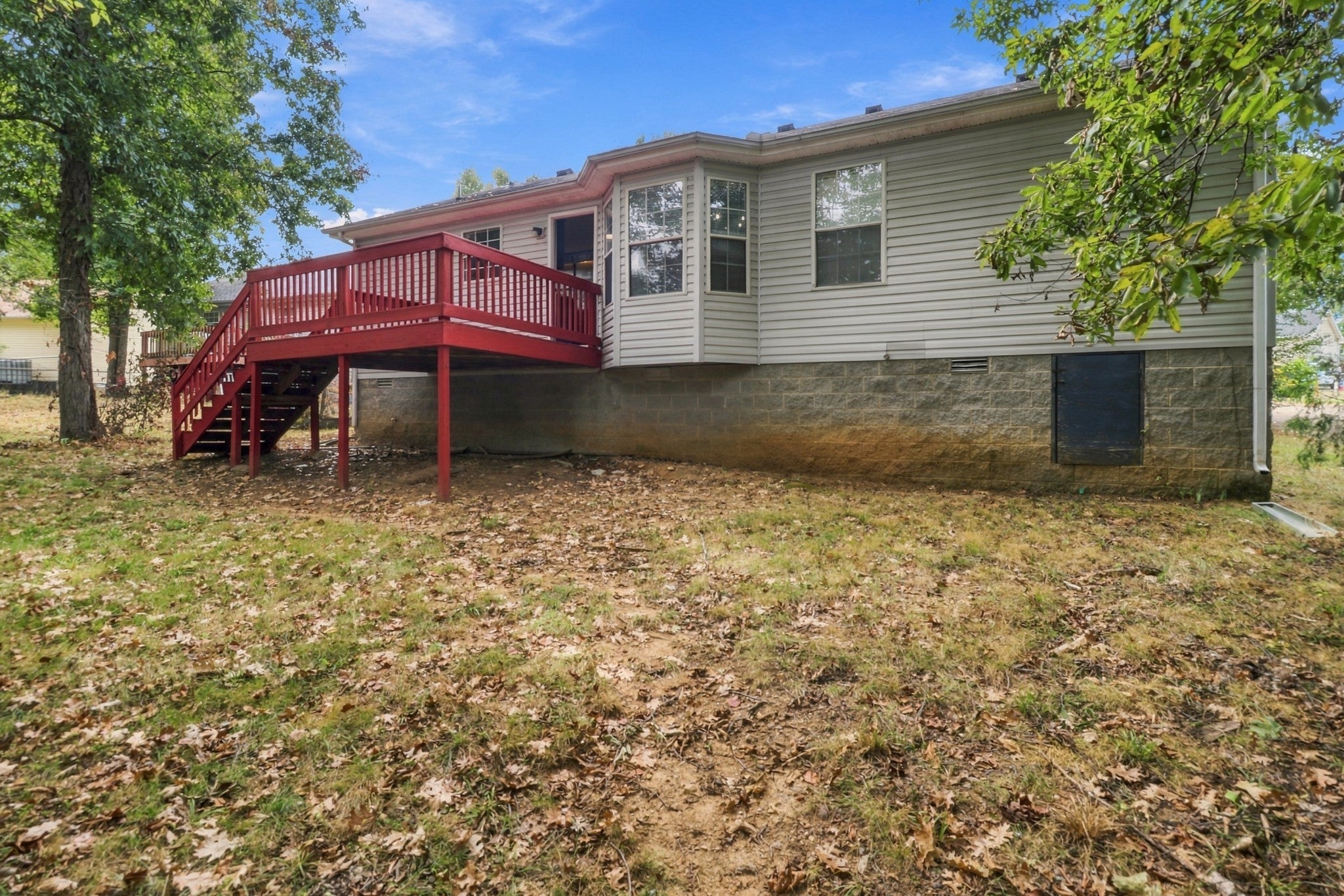 316 Crockett Ct