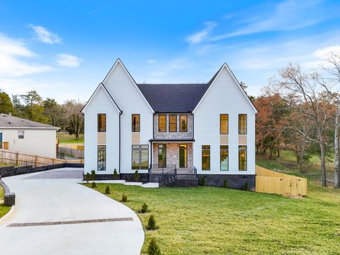 819 Davidson Dr Nashville TN 37205