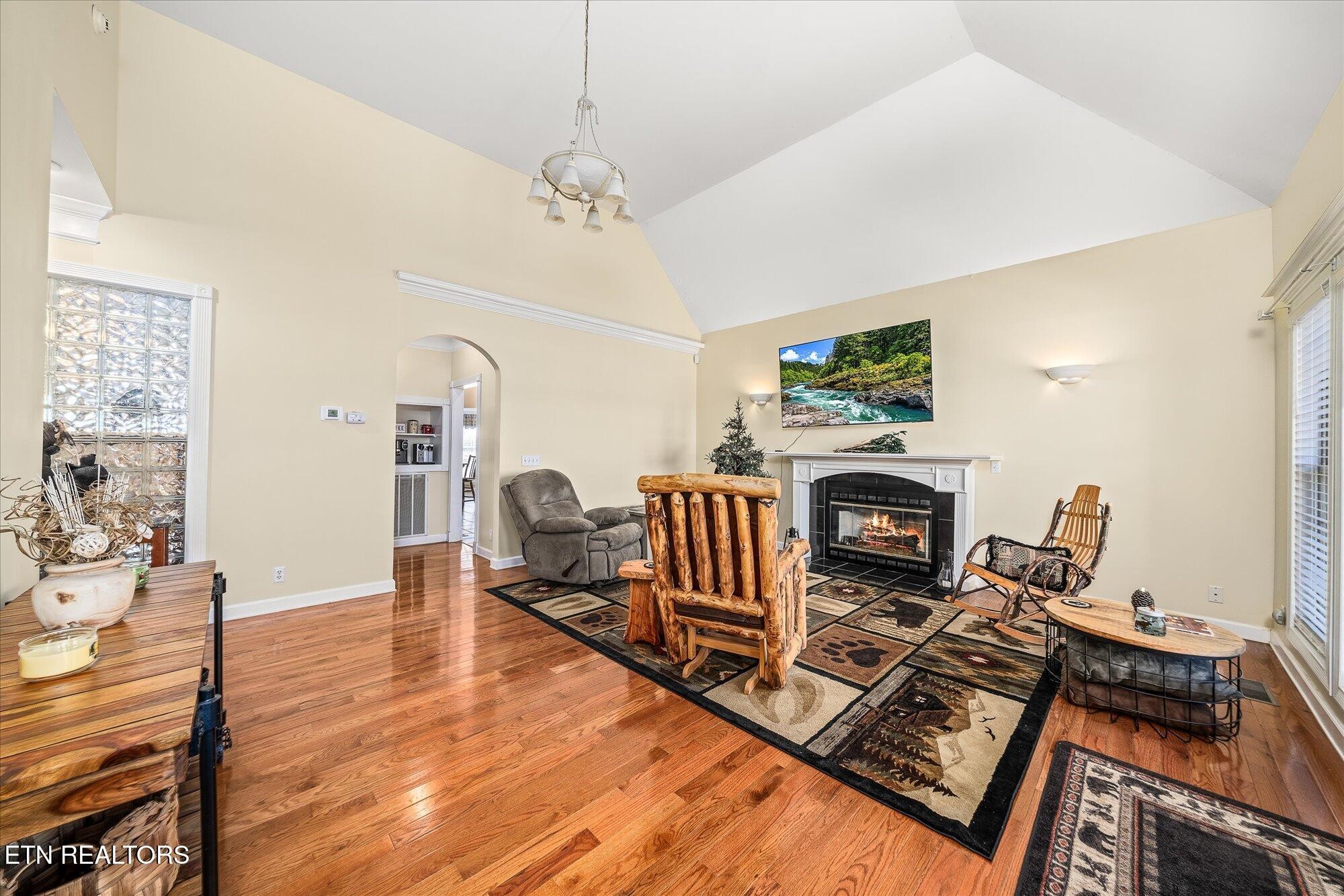 192 Landmark Circle Circle
