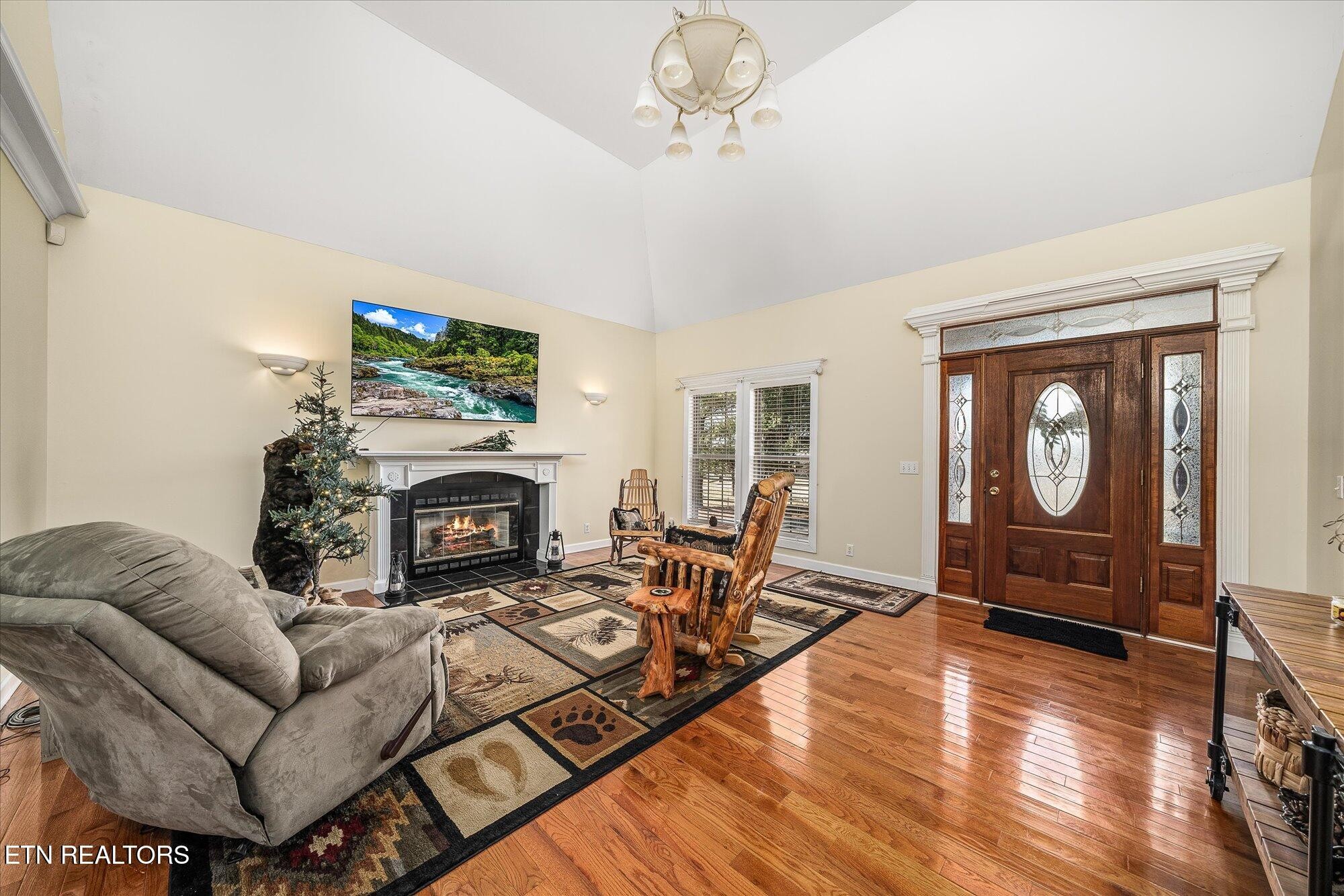 192 Landmark Circle Circle