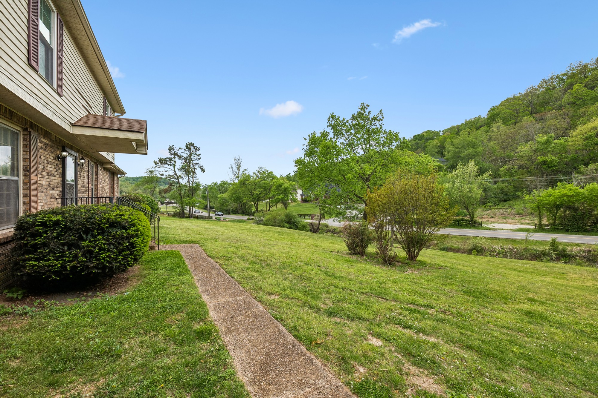 1352 Holly Tree Gap Rd