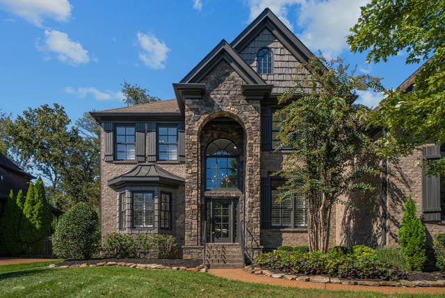 9092 Chardonnay Trce, Franklin - listing photo 5