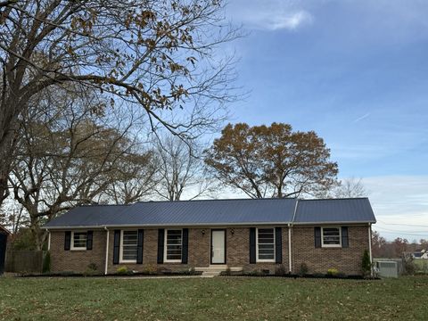419 Sherwood Dr, Tullahoma, TN 37388 - MLS#: 2769135