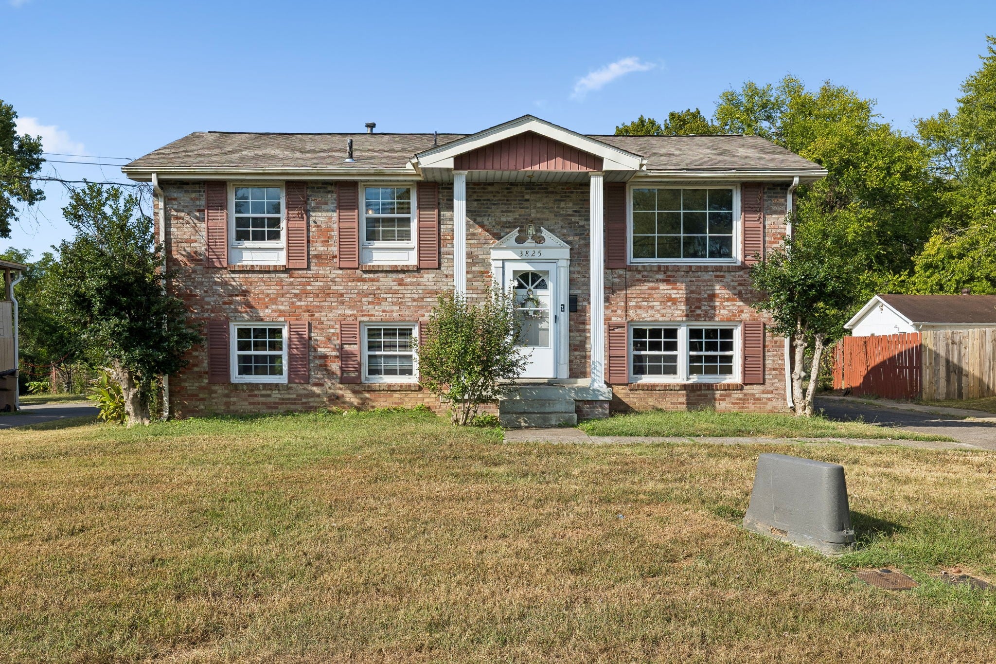 3.0-bed rental at 3825 Sam Boney Dr
