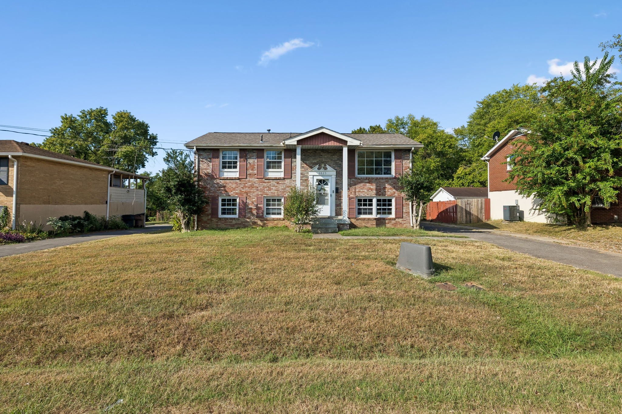 3825 Sam Boney Dr