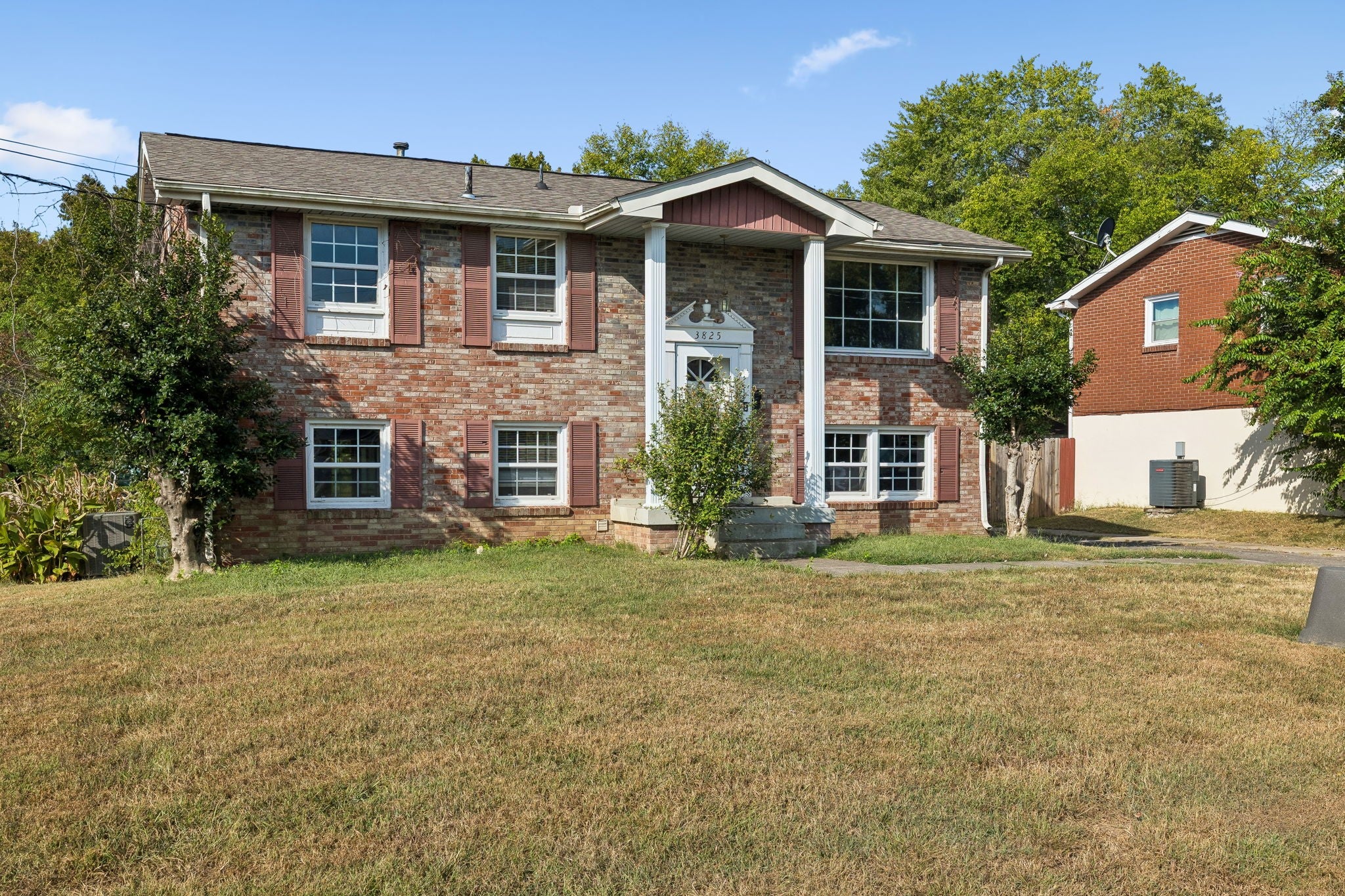 3825 Sam Boney Dr