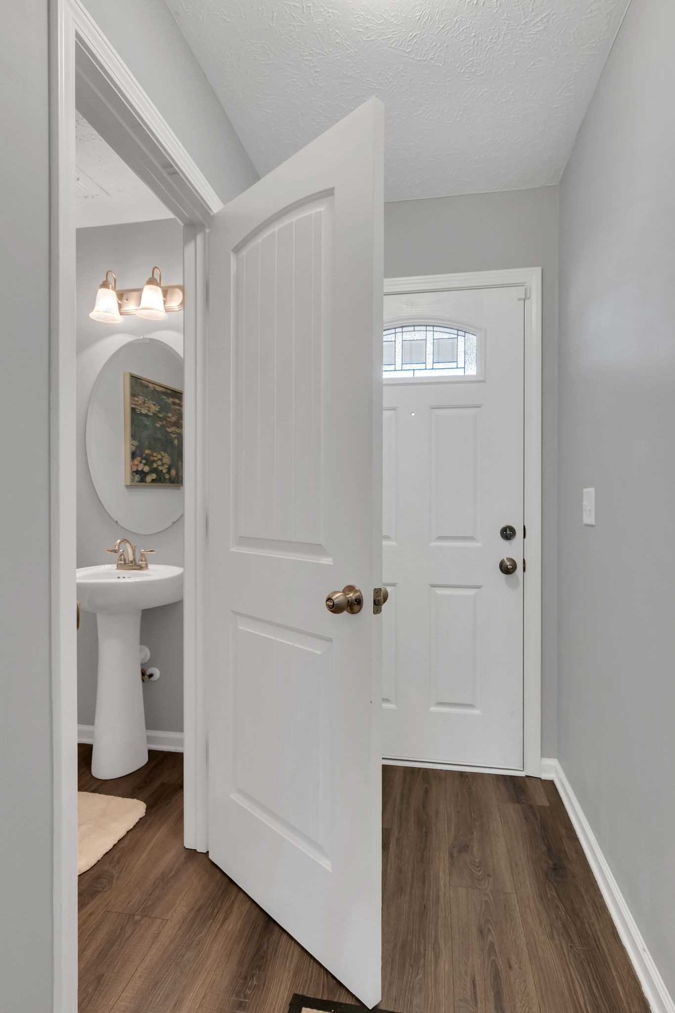 4437 Sunday Silence Way