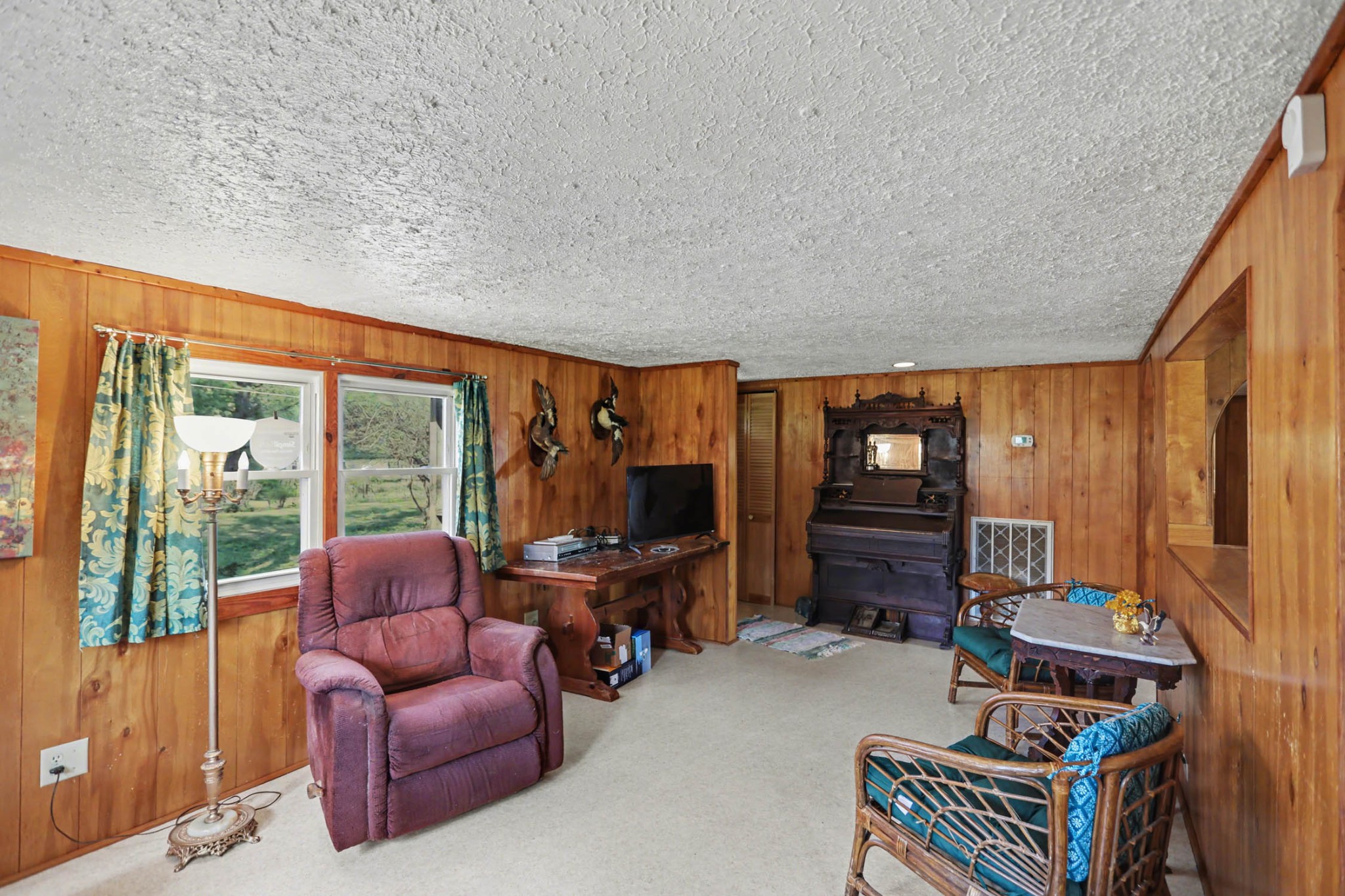 8462 Village Green Dr