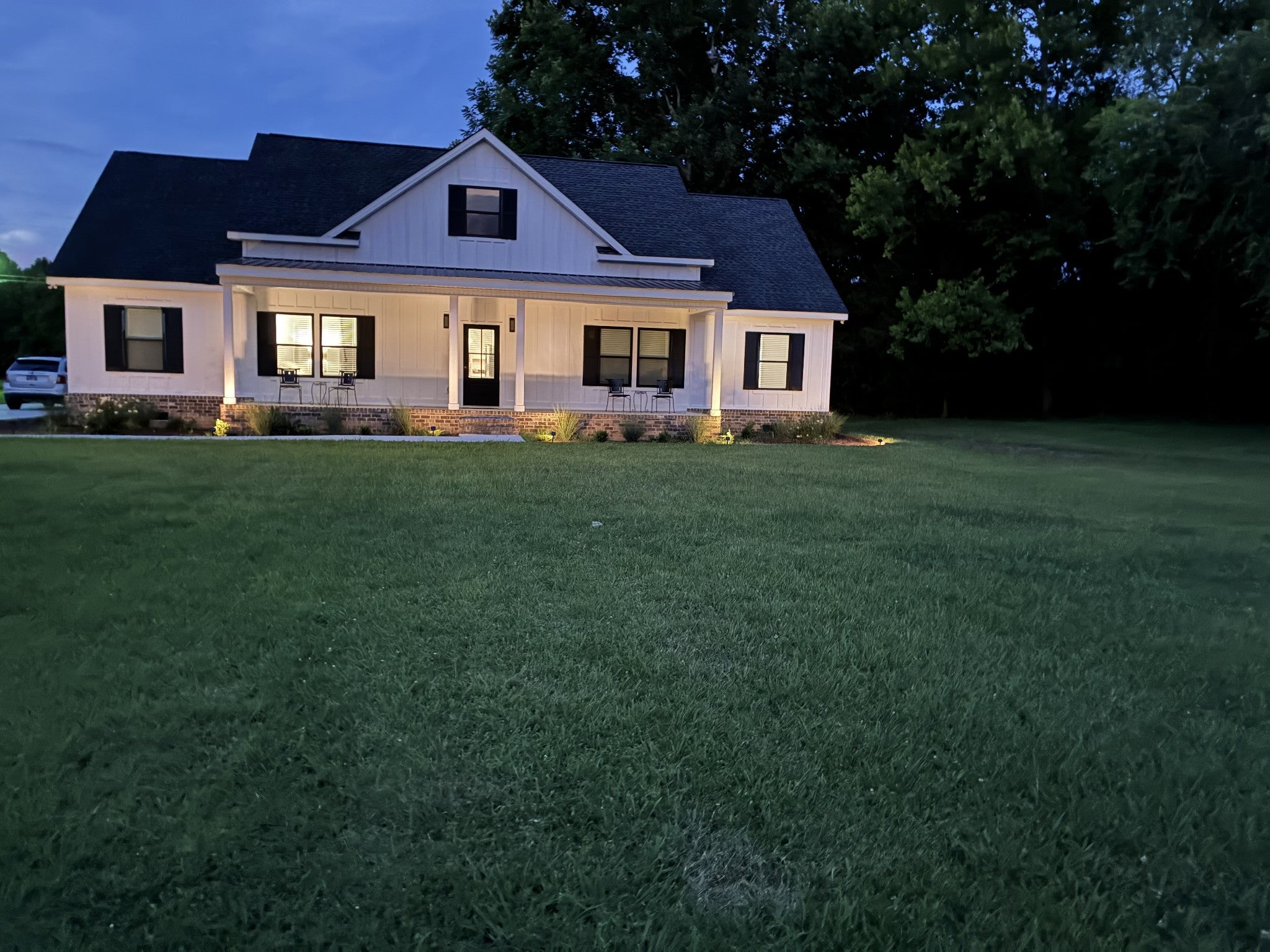 1736 Barker RD