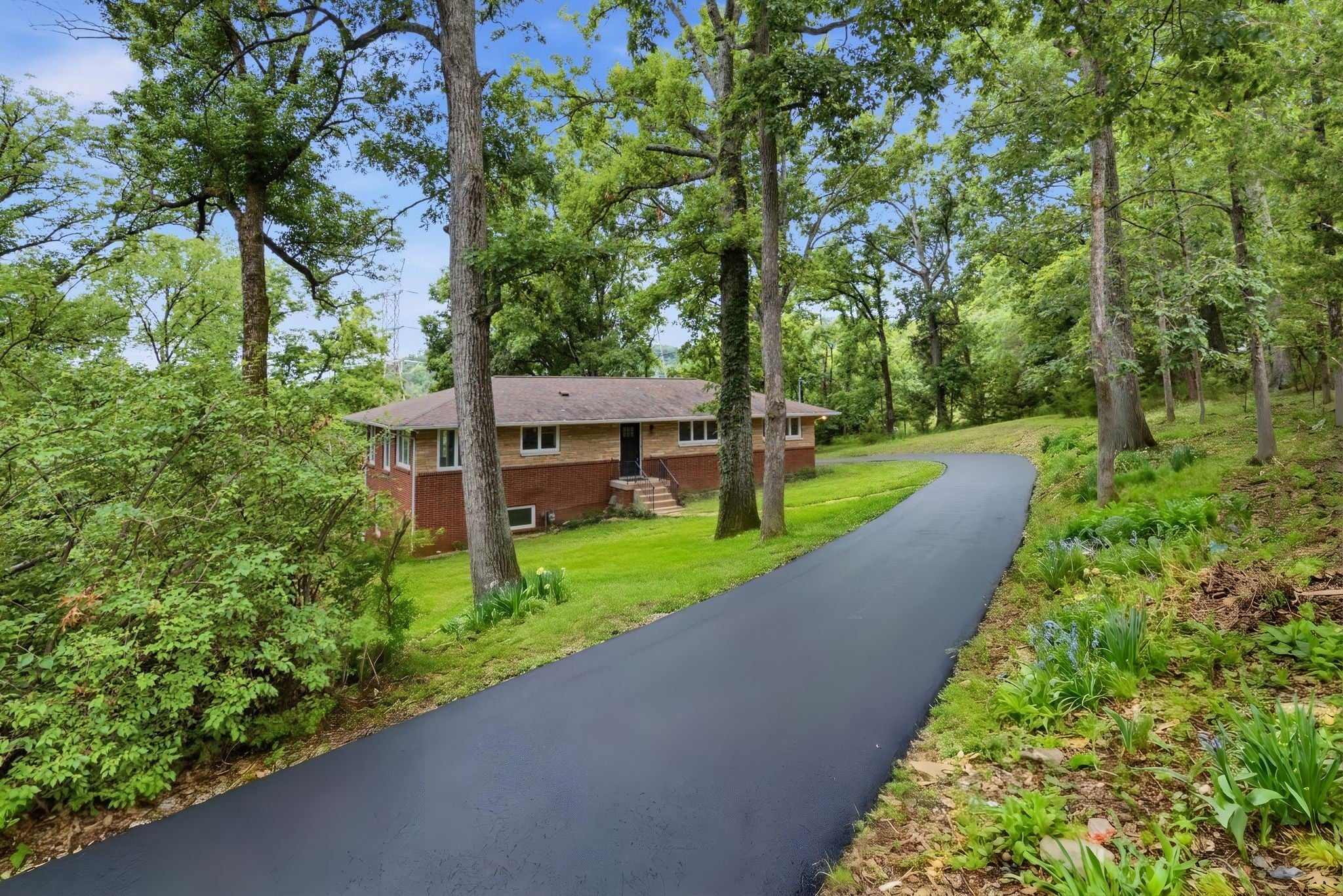 0-bed lot for sale in Nashville, TN 37220, 827 Redwood Dr 827 Redwood Dr, Nashville TN 37220 0-bed lot, photo 1 of 20