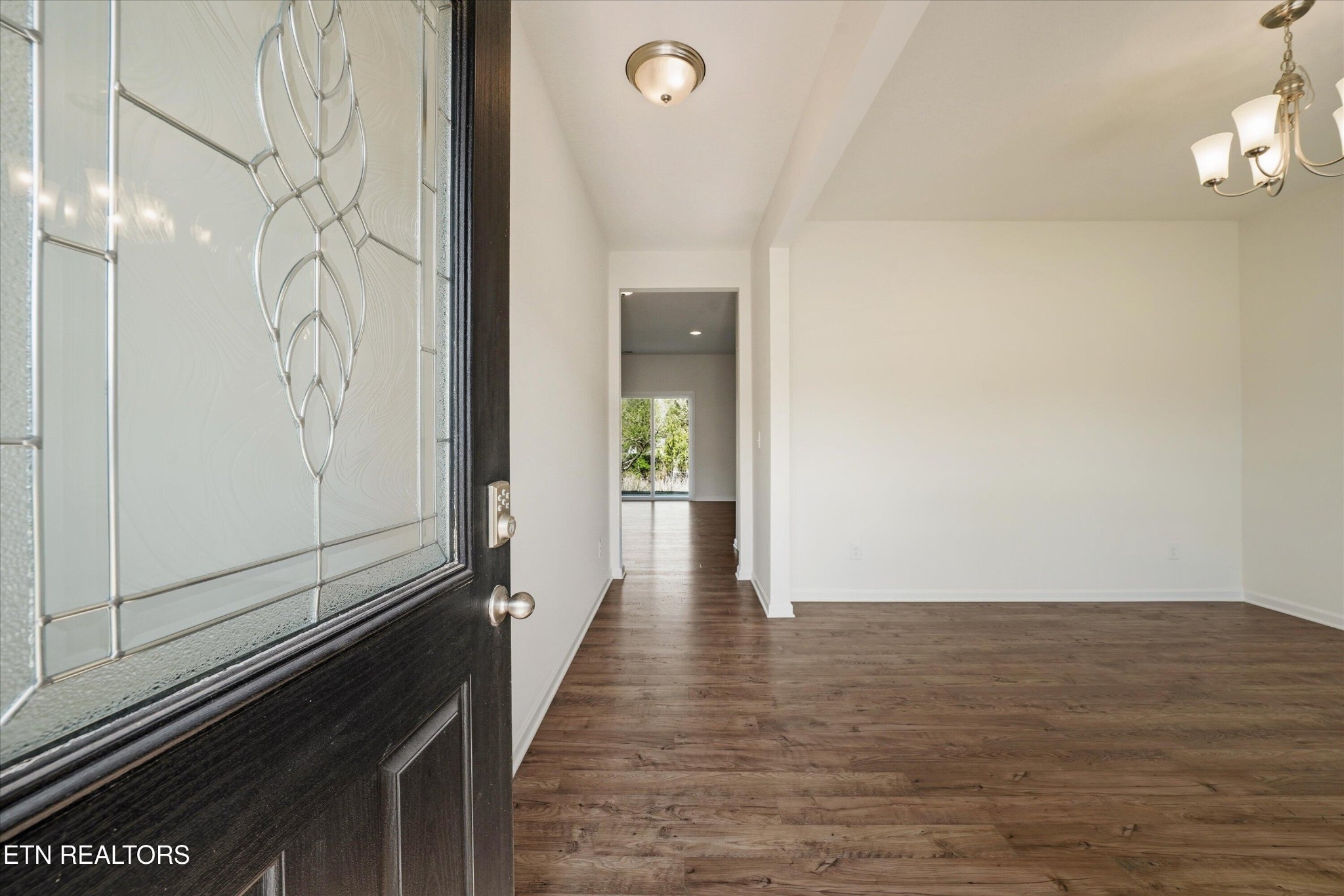 575 Smoky Valley Lane