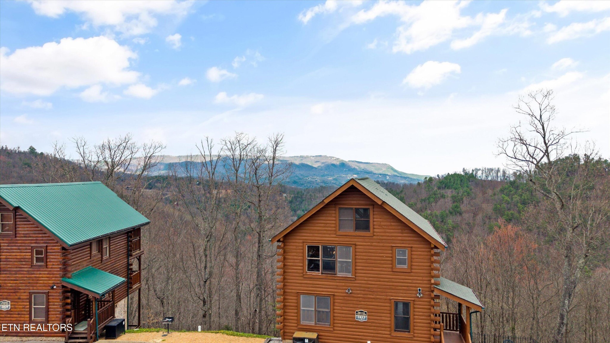 2833 White Oak Ridge Lane