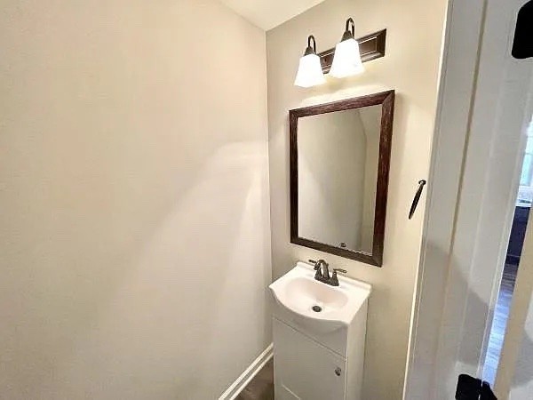 226 High St B