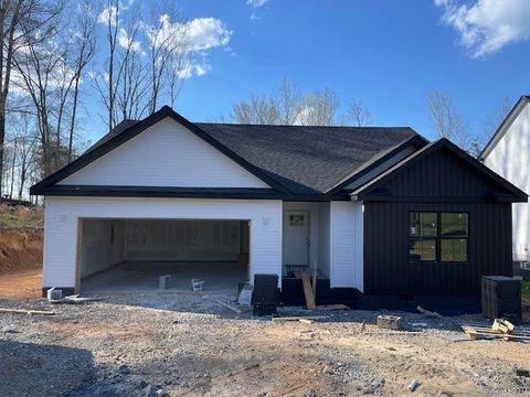 272 Edmondson Ferry Rd, Clarksville, TN 37040 - MLS#: 2811846