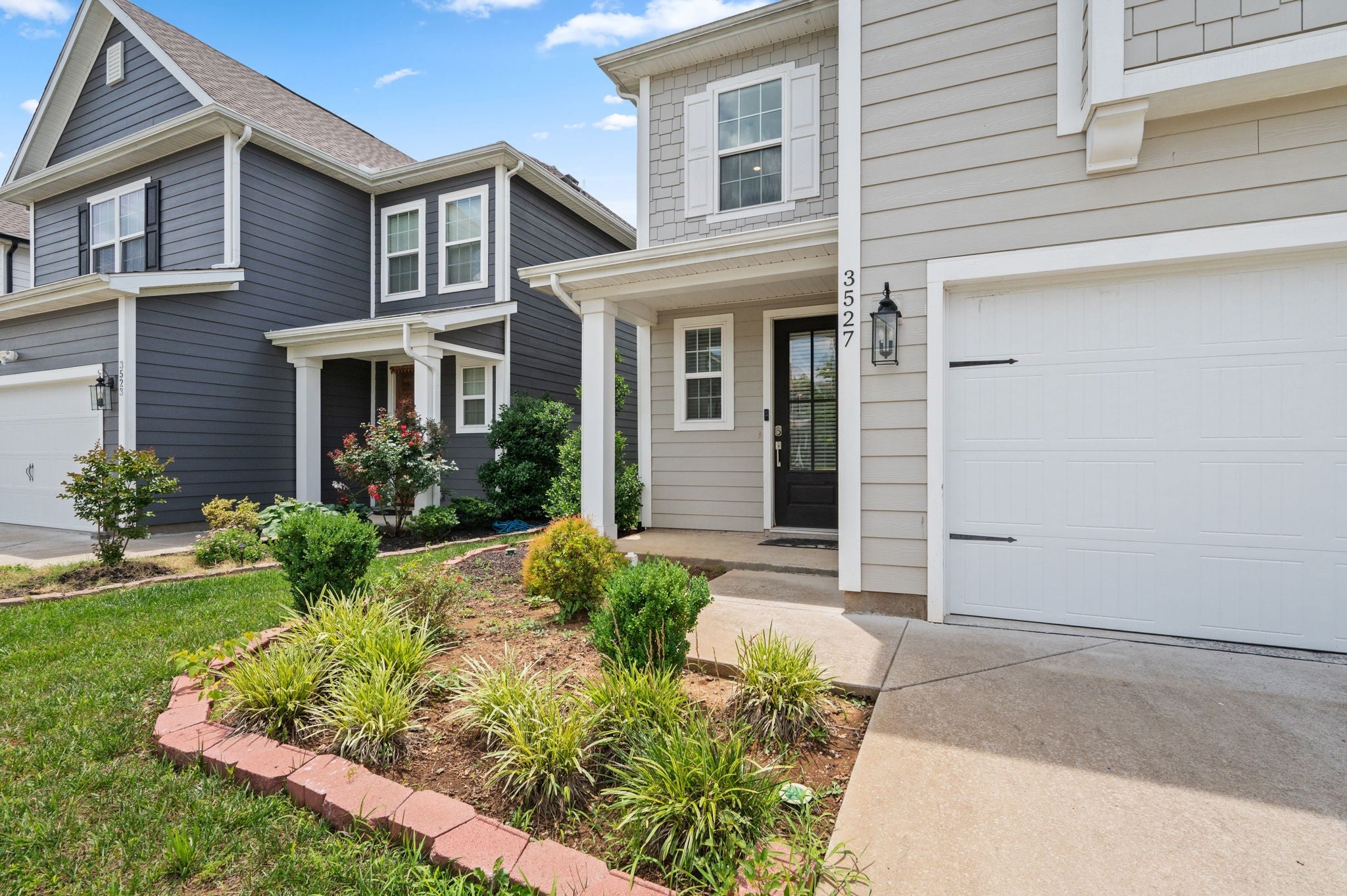 3527 Desinda Dr