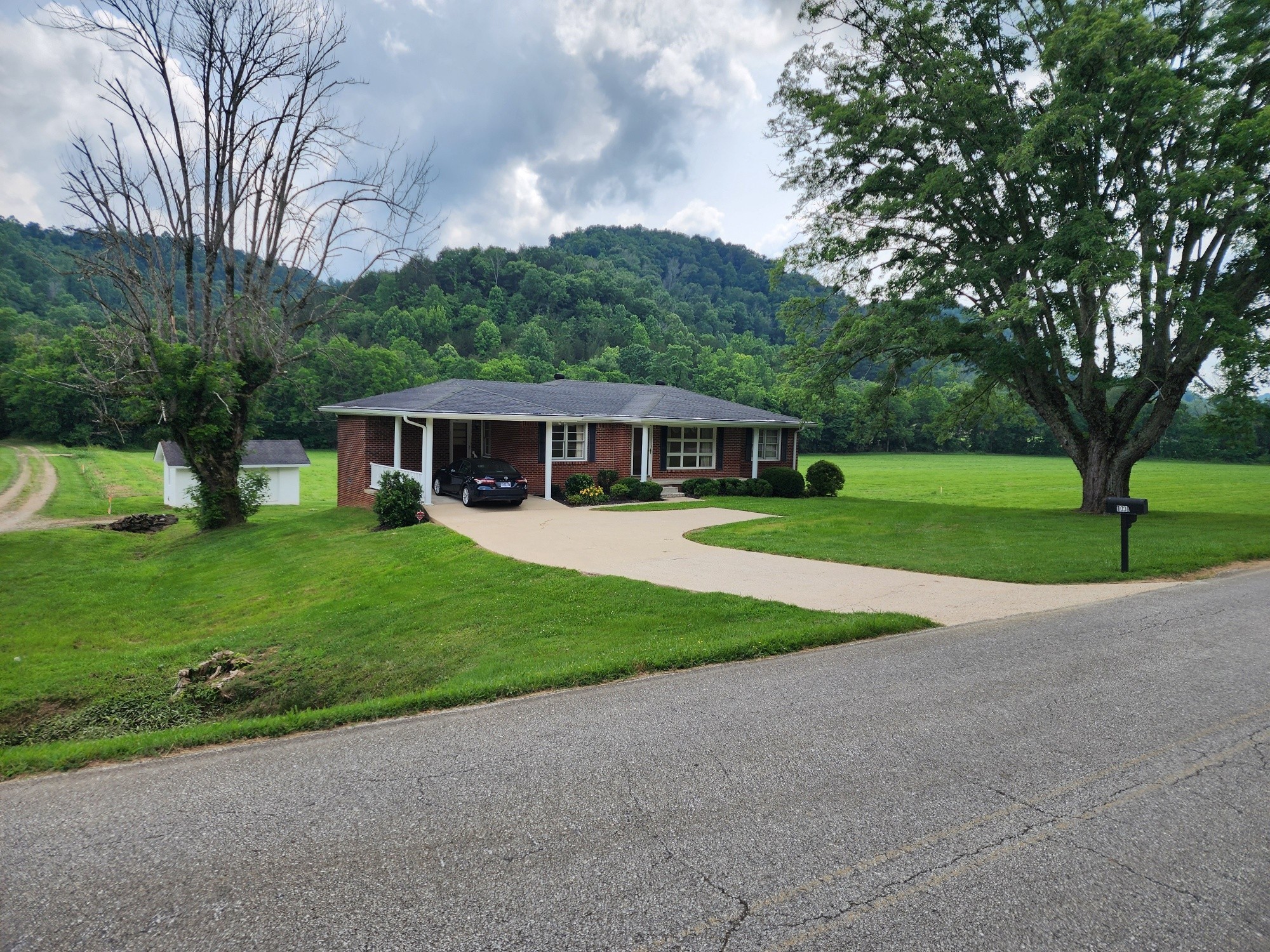 1036 Old Bottom Rd