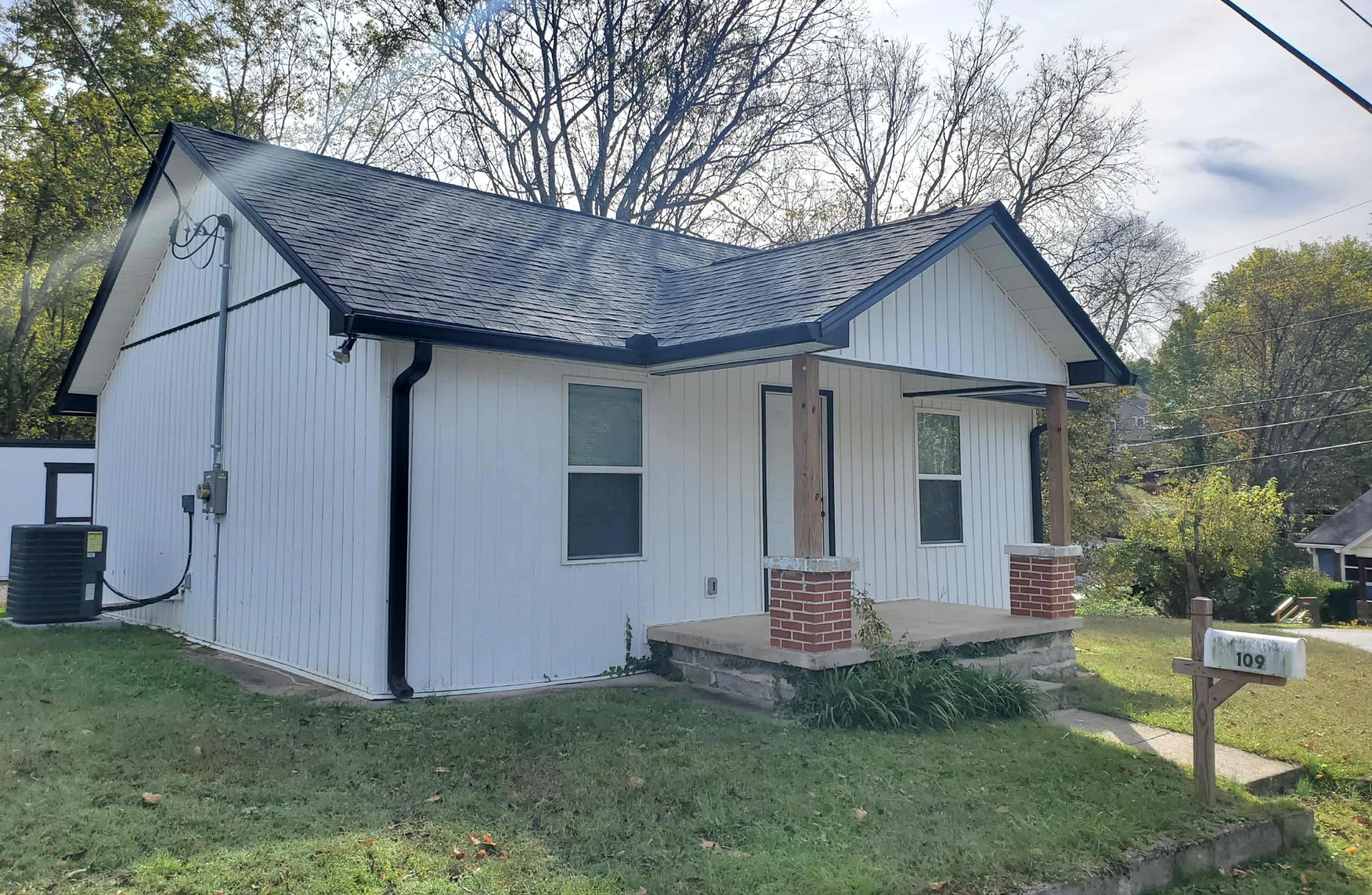 109 McGinness Ave
