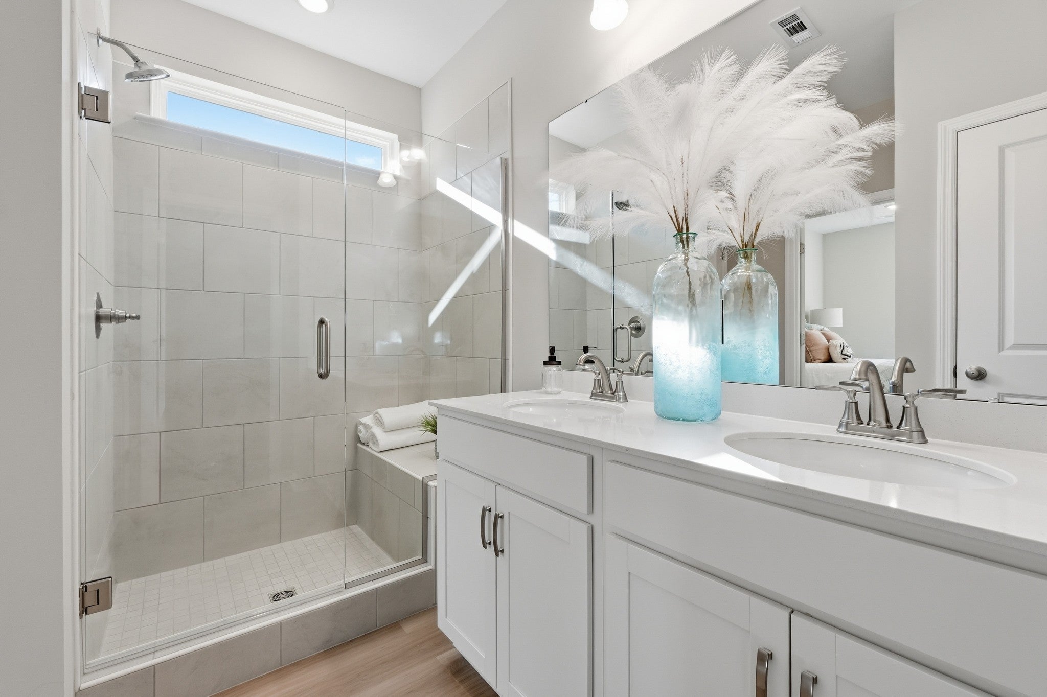 28 Aurora Cir