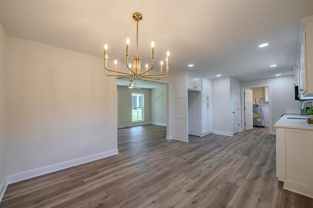 260 BARKER DR