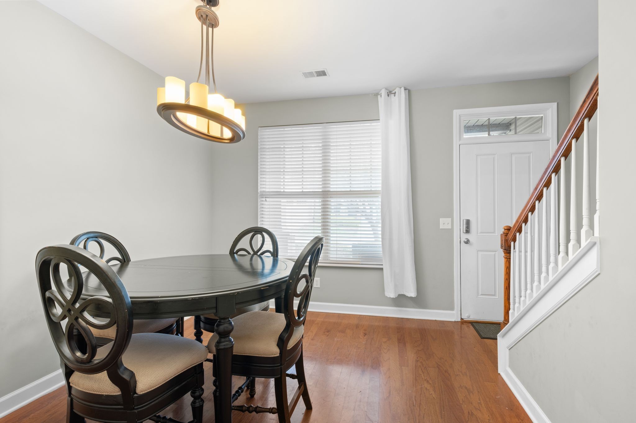 521 Griffin Cir