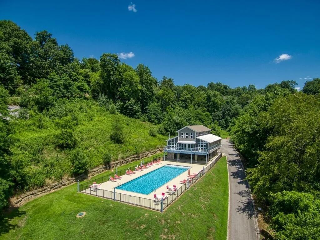 209 Sandgate DR