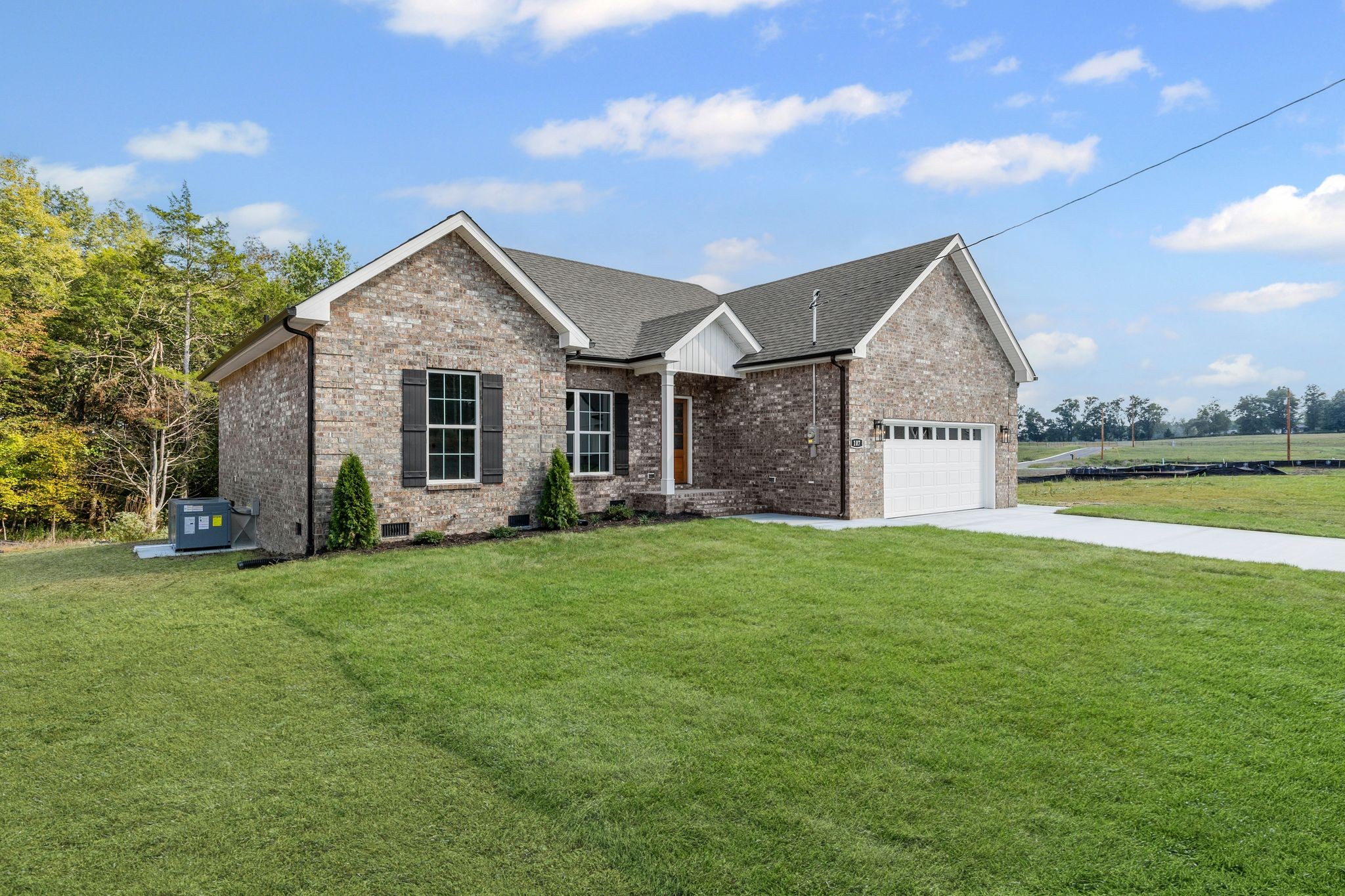 107 Stonebrook Dr