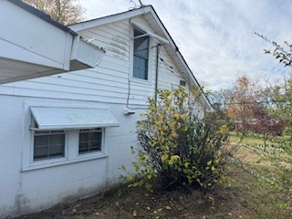 1428 Old Highway 109 N