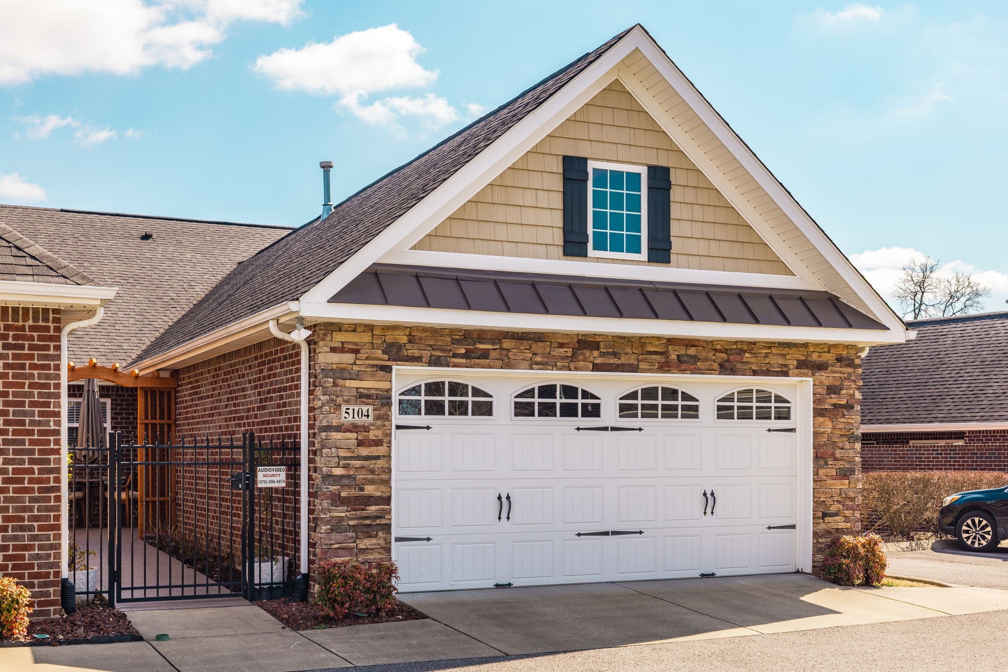 395 Devon Chase Hl 5104