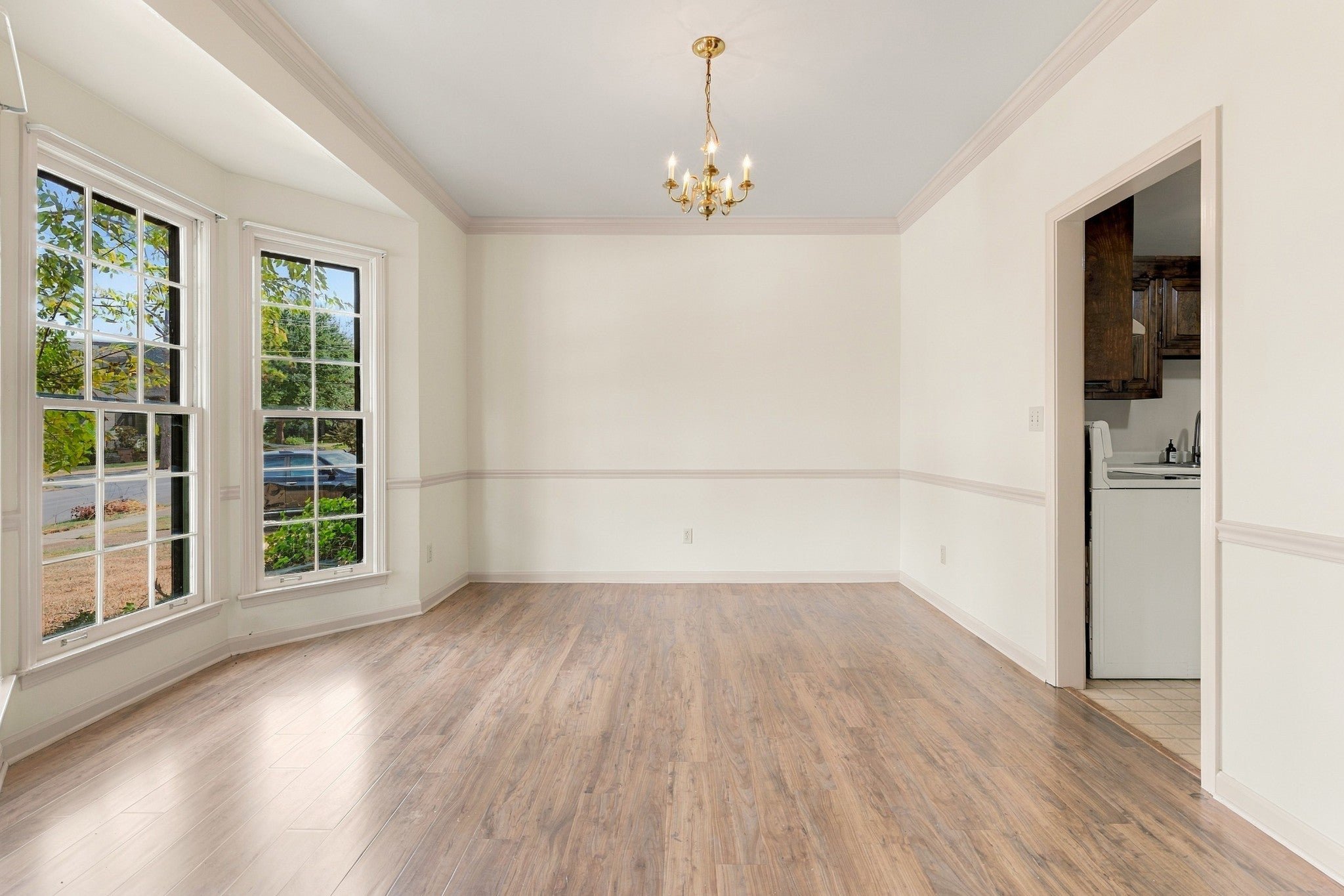 3-bed home for rent in Nashville, TN 37212, 2711 Barton Ave 2711 Barton Ave, Nashville TN 37212 3-bed home, photo 4 of 34