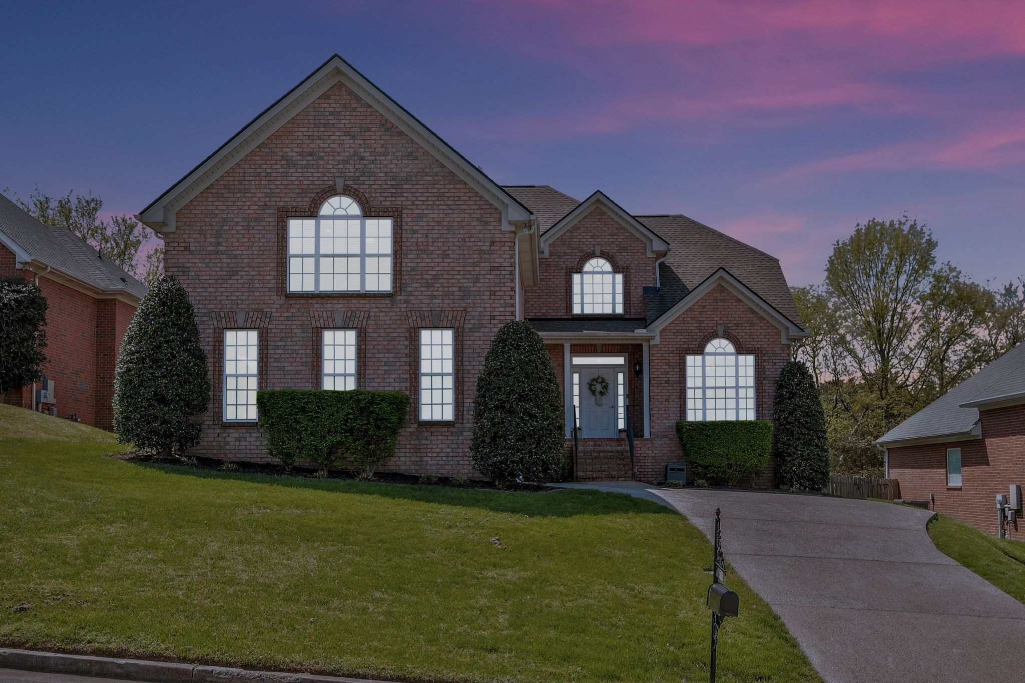 5616 Cedar Rock Dr