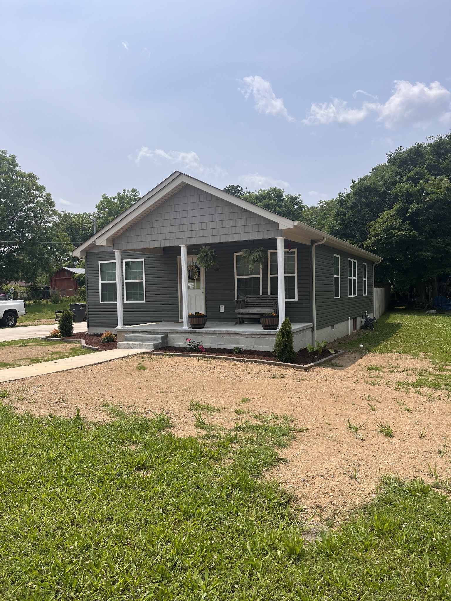 409 Kiwanis Ave