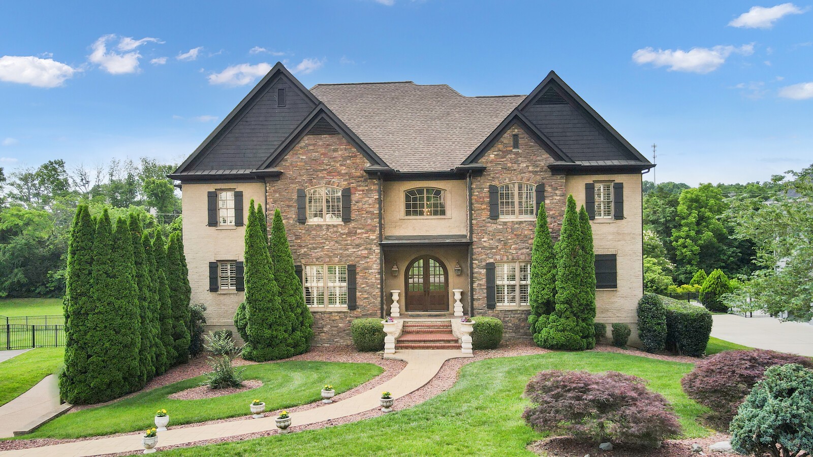 9505 Wicklow Rd, Brentwood, TN, 37027, USA, 5 Bedrooms Bedrooms, ,8 BathroomsBathrooms,Residential,Active,9505 Wicklow Rd,3225257