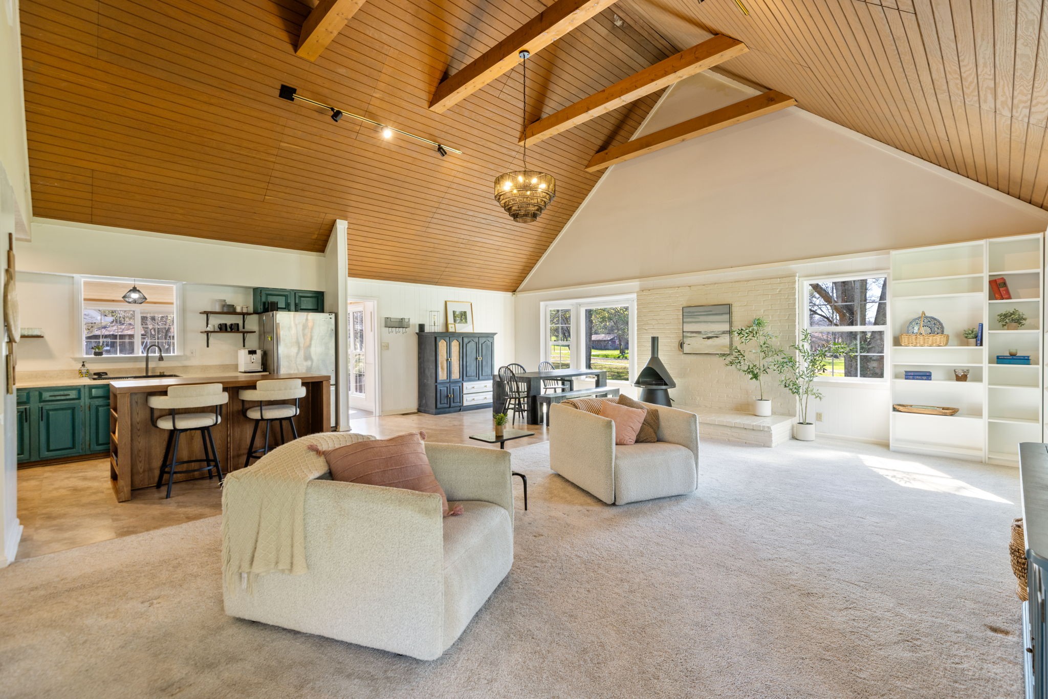 8158 Old Springfield Pike