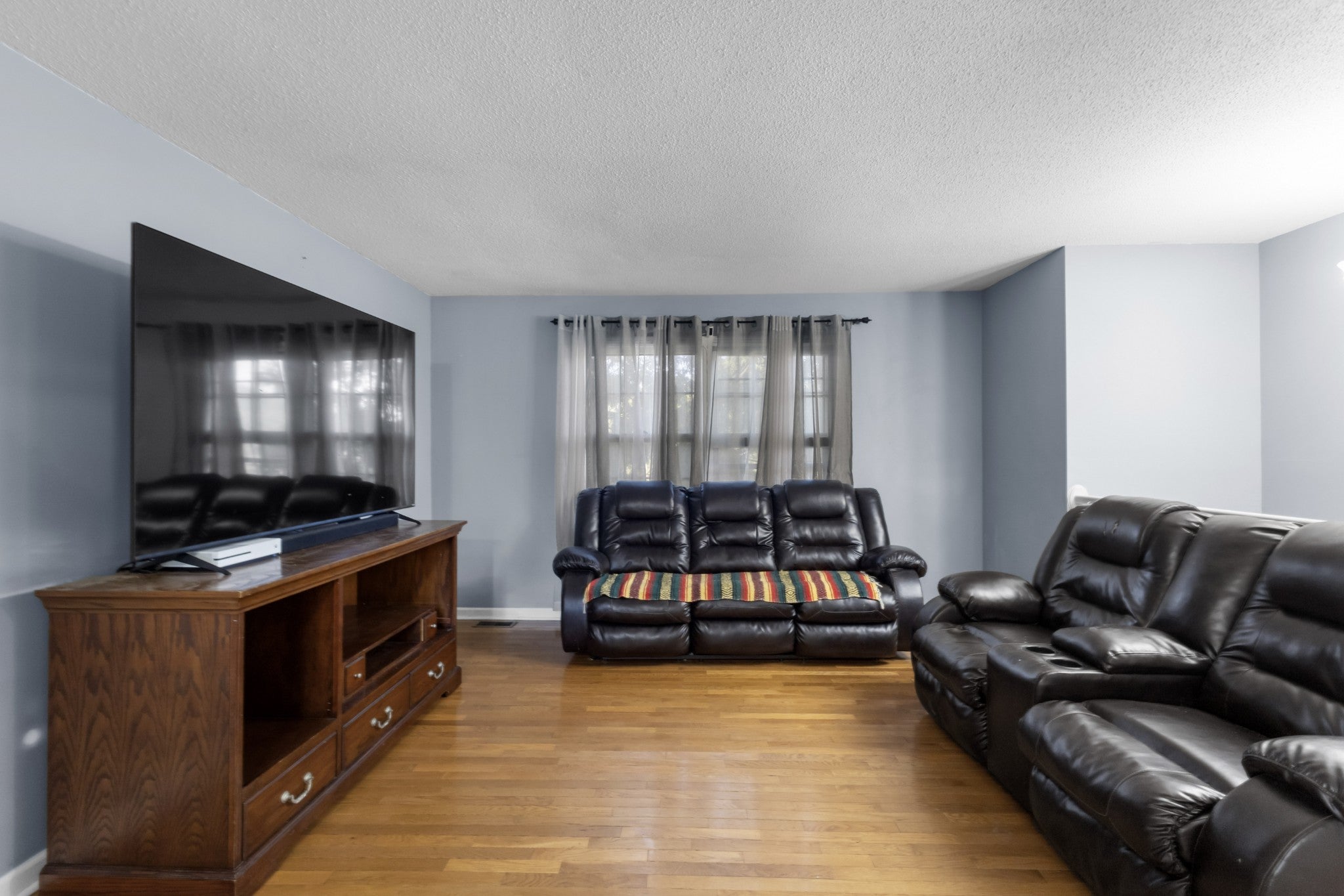 570 Briarwood Dr