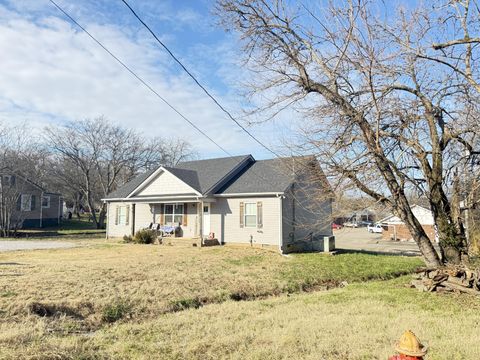 730 Cedar St Lewisburg TN 37091