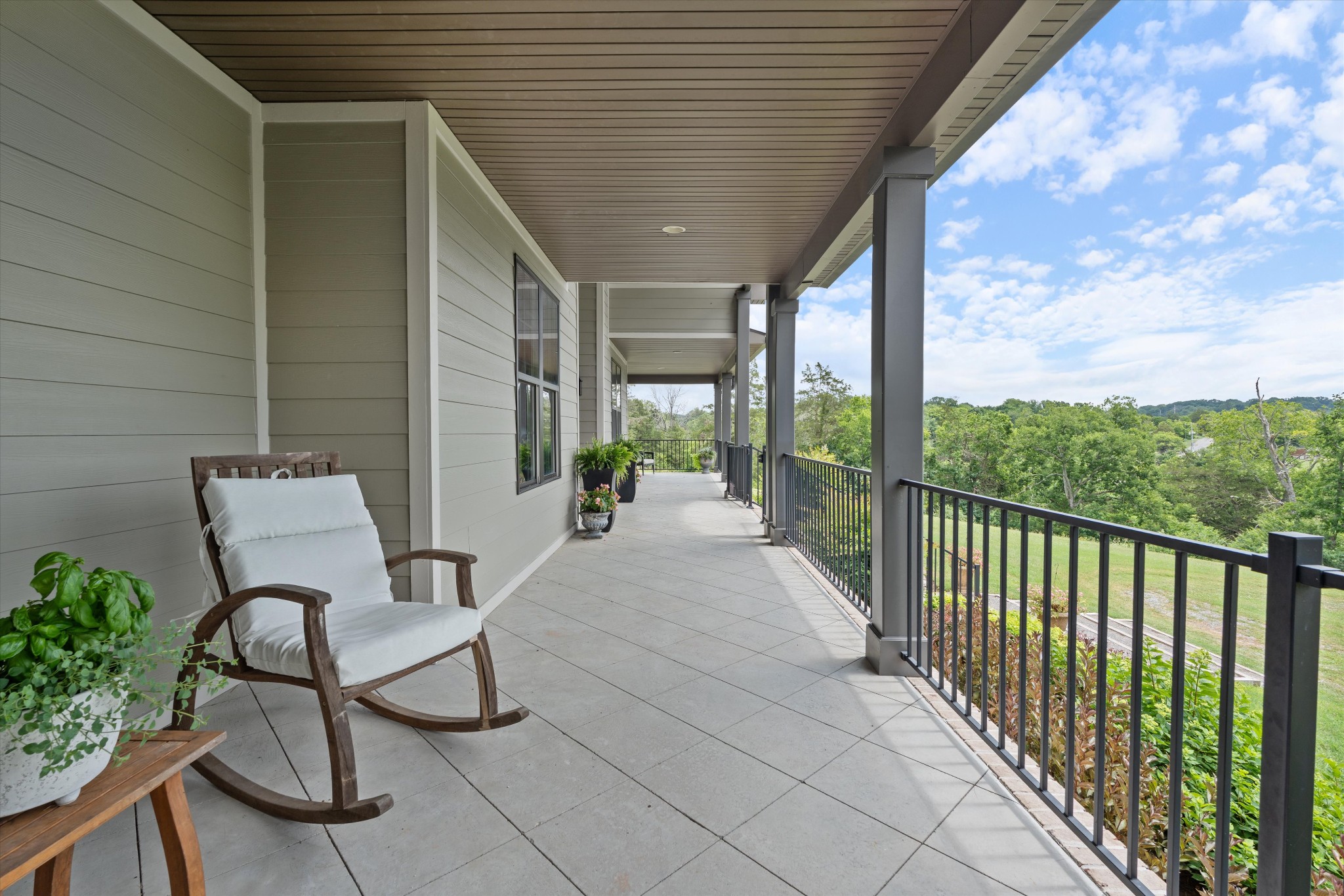 1135D Center Point Rd