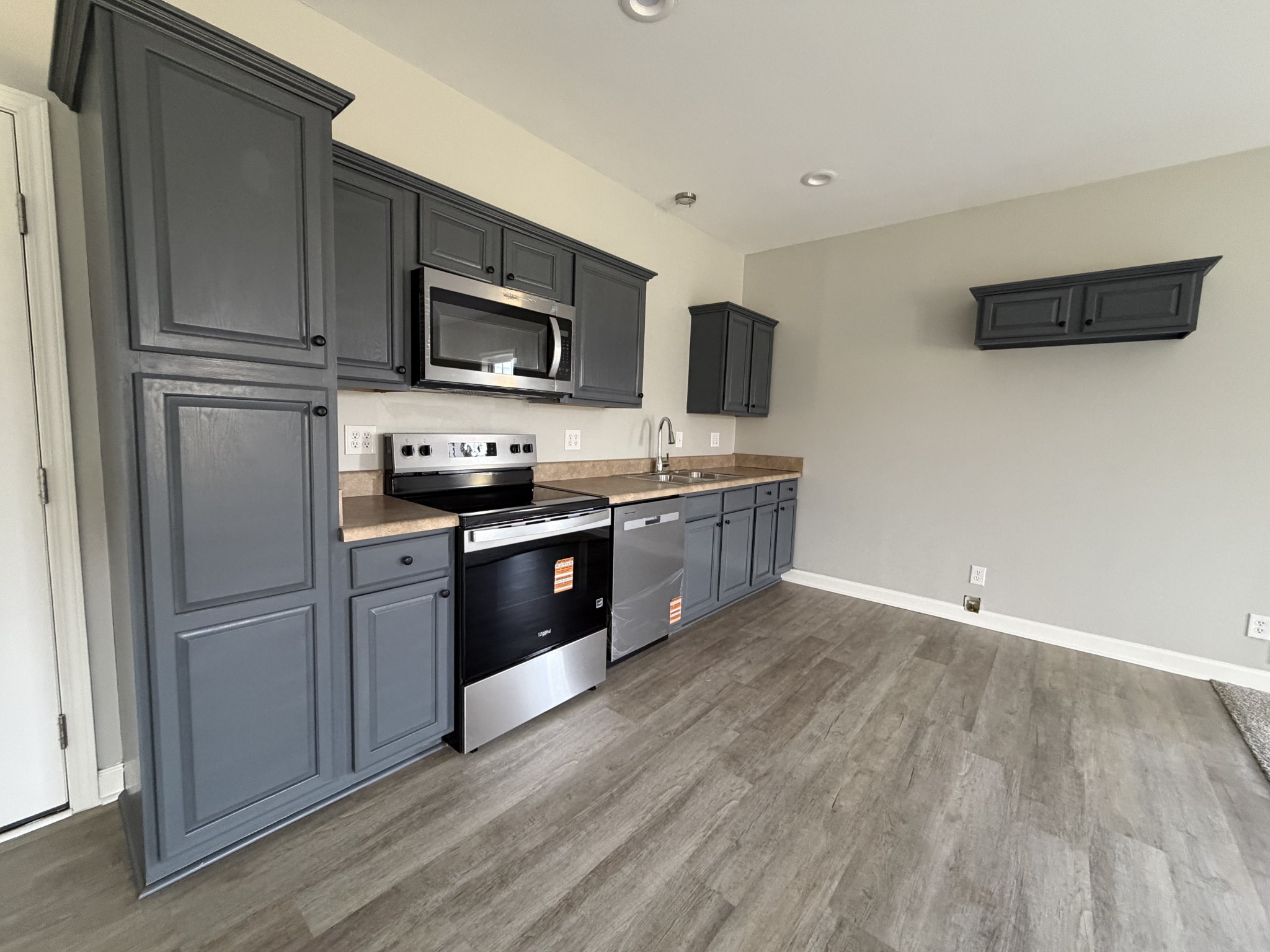 720 Governor Hall Rd