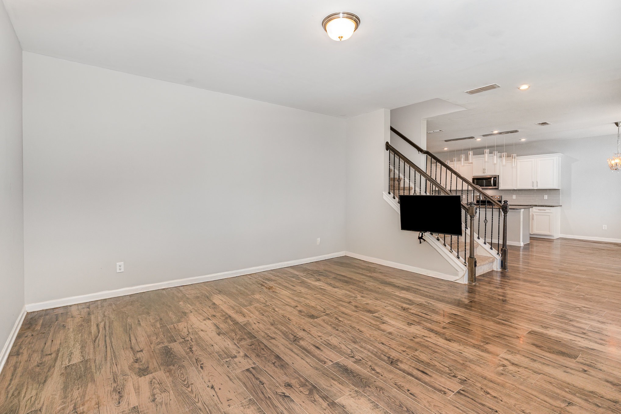 3216 Calendula Way