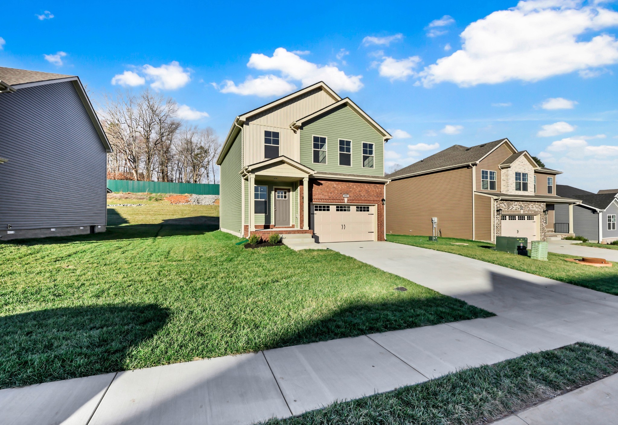 335 Cardinal Creek