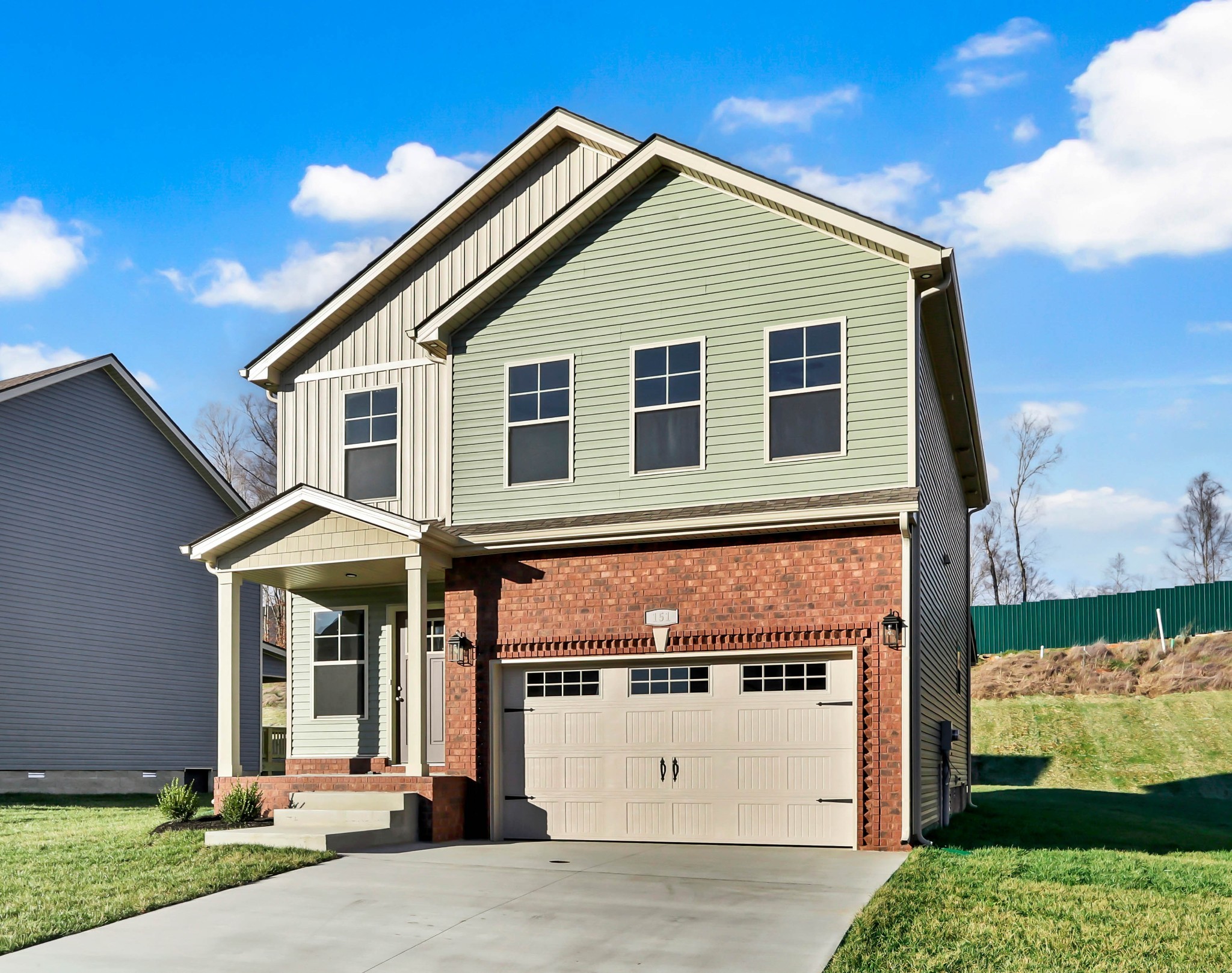335 Cardinal Creek