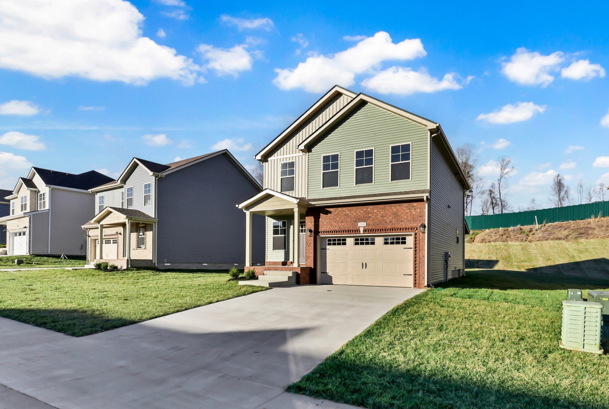 335 Cardinal Creek