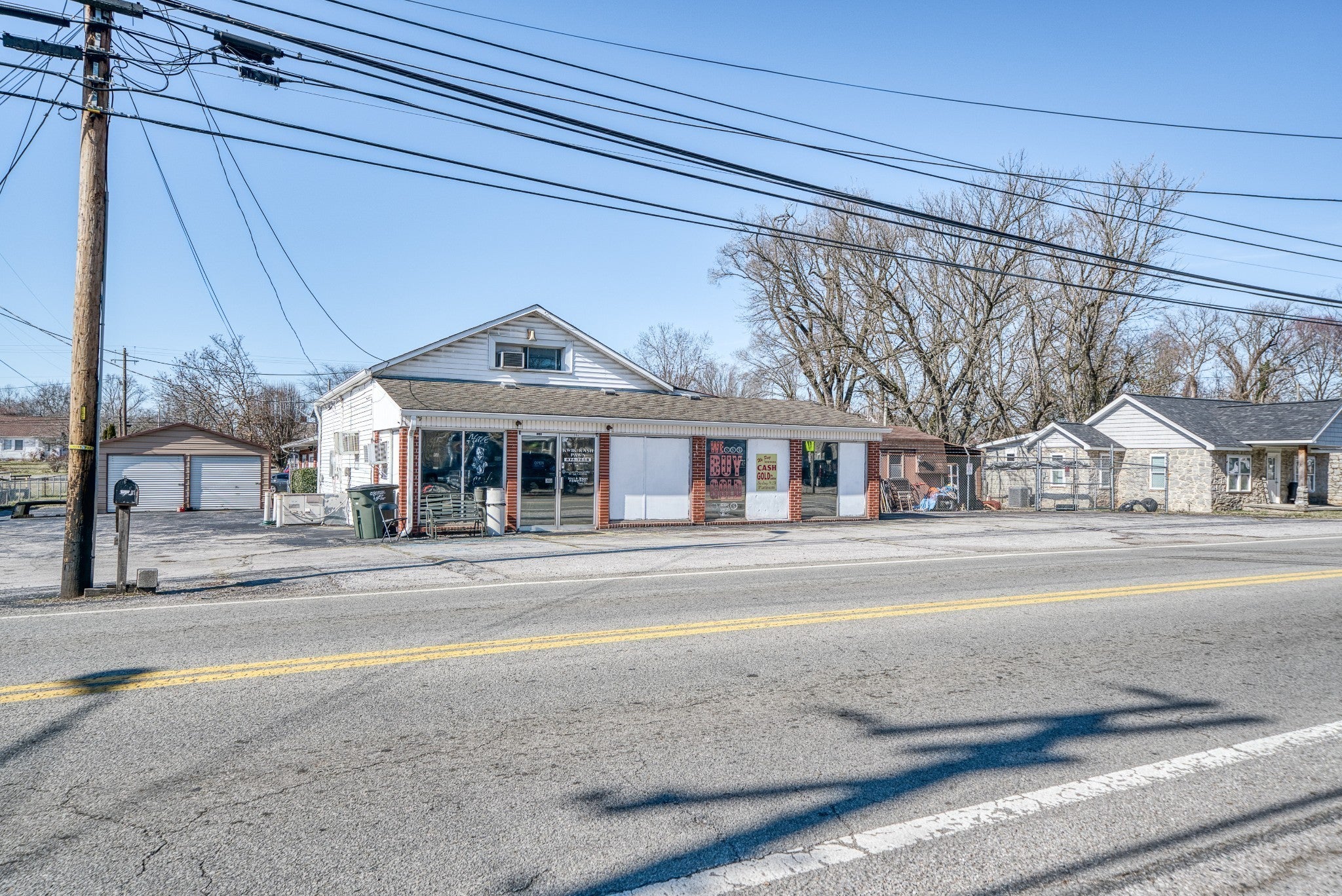 249 N Spring St