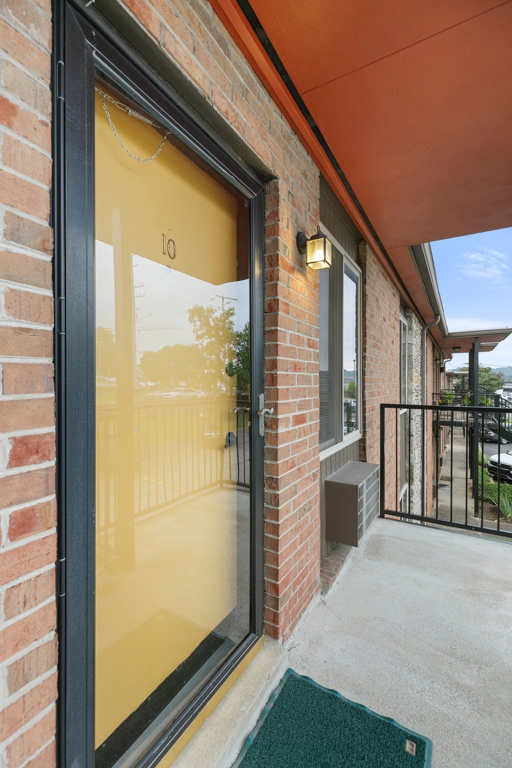 3600 Hillsboro Pike C10