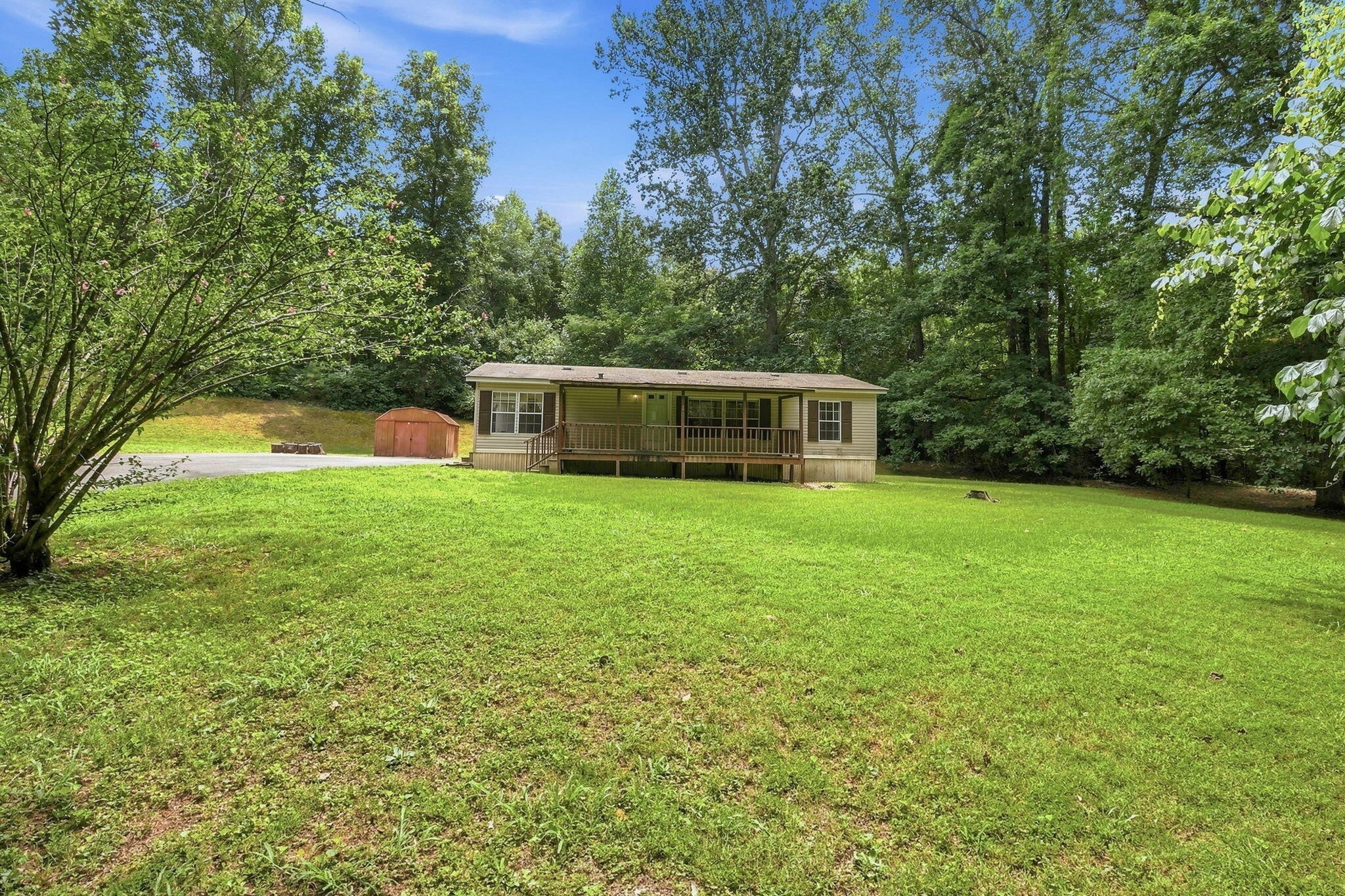 192 Lookout Tower Road NW